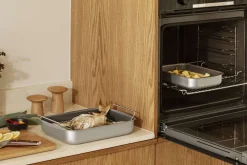 Professionell långpanna med galler - 26x19 cm - keramisk Slip-Let®-beläggning