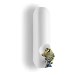 Vägghängd rörformad fågelmatare